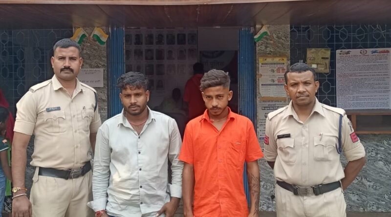 दुर्ग-भिलाई में चाकूबाजी: धारदार हथियार से हमला करने वाले 02 आरोपी गिरफ्तार