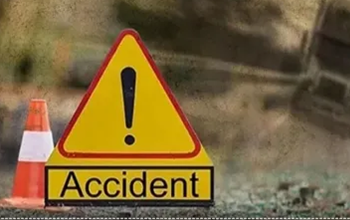 SDM की सरकारी गाड़ी ने युवक को कुचला, पैर कटा, हालत गंभीर