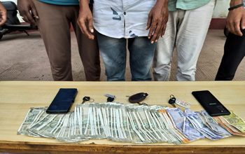 जंगल में सजी थी जुए की महफ़िल, पुलिस ने मारा छापा, चार गिरफ्तार