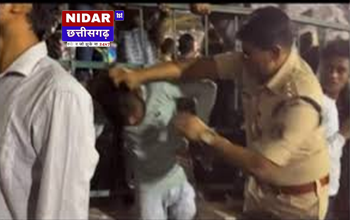 रायपुर स्टेडियम में फाइनल मैच के दौरान हंगामा! दर्शकों में मारपीट, पुलिसकर्मी ने भी युवक को पीटा, VIDEO वायरल