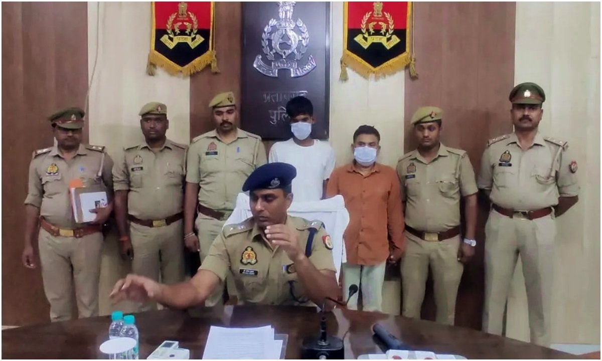 विदेश में पति, इधर पत्नी बनी गर्भवती – गर्भपात के दौरान हुई मौत, डॉक्टर और प्रेमी गिरफ्तार