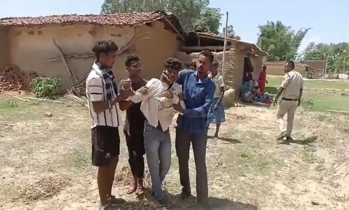 छत्तीसगढ़ में रिश्तों का कत्ल: शराब और पैसे बने वजह, बेटे ने ही पिता को पीट-पीटकर मार डाला