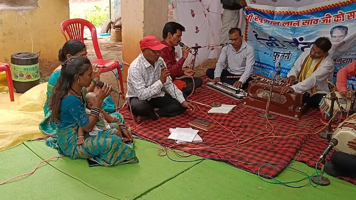 भिलाई में गूंजे खुमान साव के अमर गीत: 'चंदैनी गोंदा' ने जयंती पर दी संगीतमय श्रद्धांजलि, यादें हुईं ताजा