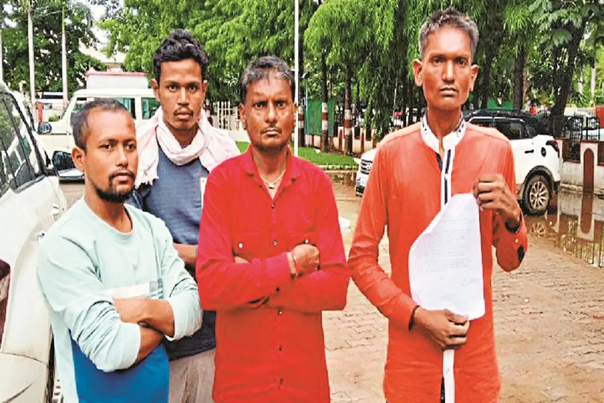 बालगृह में हैवानियत का आरोप: बच्चे ने रेजर से काटा गला, परिजनों ने कलेक्टर से लगाई गुहार- 'हमारे बच्चों को बचा लो'