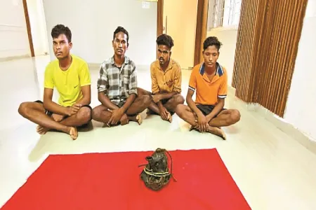 सुकमा में सुरक्षाबलों को बड़ी कामयाबी, IED लगाने की साजिश में शामिल 4 नक्सली टिफिन बम के साथ गिरफ्तार
