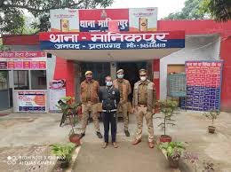 जब रक्षक ही असुरक्षित! कांकेर में चोरों के हौसले बुलंद, थाने के अंदर से उड़ाया हेड कांस्टेबल का लैपटॉप