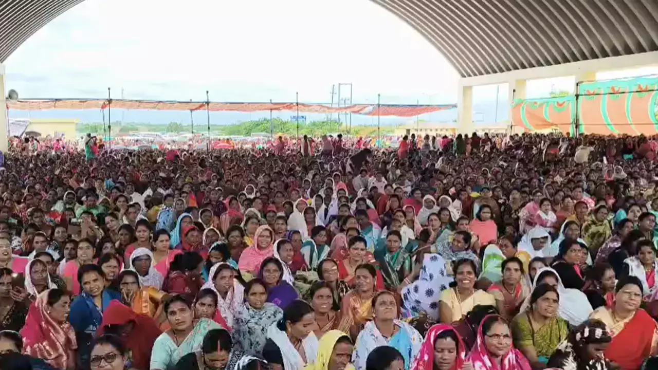 वादाखिलाफी पर साय सरकार से 'आर-पार', 7 अगस्त से रायपुर में हजारों मितानिनों का हल्ला-बोल, अनिश्चितकालीन आंदोलन का ऐलान