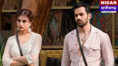 Bigg Boss 19: दिवाली पर फुसकी बम बन गई मालती चहर, मिड-वीक में कौन होगा एविक्ट? Subtitle (उपशीर्षक): सलमान खान के शो में 14 कंटेस्टेंट बचे हैं, गौरव, मालती, नीलम और मृदुल पर लटकी एविक्शन की तलवार; मिड-वीक में होगा बड़ा ट्विस्ट मुंबई। सलमान खान का विवादित और चर्चित रियलिटी शो Bigg Boss 19 अब अपने आखिरी पड़ाव की ओर बढ़ रहा है। इस सीजन की शुरुआत 19 कंटेस्टेंट्स के साथ हुई थी, जिनमें से अब सिर्फ 14 कंटेस्टेंट ही घर में बने हुए हैं। दिवाली के मौके पर वीकेंड के वार में किसी भी कंटेस्टेंट को घर से बाहर नहीं किया जाएगा, लेकिन मिड-वीक एविक्शन में एक कंटेस्टेंट का सफर जरूर खत्म होगा। कौन हैं नॉमिनेटेड? इस हफ्ते गौरव खन्ना, मालती चहर, नीलम गिरी और मृदुल तिवारी नॉमिनेटेड हैं। इनमें से मिड-वीक एविक्शन में एक कंटेस्टेंट शो छोड़ सकता है। मालती चहर: दिवाली का ‘फुसकी बम’ मालती चहर इस सीजन में शहबाज बदेशा के बाद दूसरी वाइल्ड कार्ड एंट्री के रूप में घर में आई थीं। शुरुआत में उनकी पर्सनैलिटी काफी मजबूत नजर आई थी और गेम उनके इर्द-गिर्द घूम रहा था। लेकिन अब उनका गेम धीरे-धीरे फीका पड़ता जा रहा है। सोशल मीडिया और दर्शकों की प्रतिक्रियाओं के अनुसार, मालती को केवल 10% वोट्स मिले हैं, जिससे उनके बाहर जाने के चांस सबसे ज्यादा माने जा रहे हैं। इस वजह से उन्हें इस हफ्ते का ‘फुसकी बम’ कहा जा रहा है। मिड-वीक एविक्शन में क्या होगा? दिवाली वीक होने के कारण वीकेंड के वार में कोई भी कंटेस्टेंट बाहर नहीं जाएगा, लेकिन मिड-वीक एविक्शन के दौरान घर का मुख्य द्वार खुल सकता है। दर्शक और फैंस इस ट्विस्ट का बेसब्री से इंतजार कर रहे हैं कि कौन घर छोड़ने के लिए चुना जाएगा। सलमान खान के शो में हमेशा की तरह इस हफ्ते भी ट्विस्ट और ड्रामा की भरमार रहेगी। निष्कर्ष Bigg Boss 19 का यह सीजन फसली-फुलवां ट्विस्ट और फैंस के रिएक्शन्स के कारण लगातार सुर्खियों में है। दिवाली वीक में भले ही कोई बाहर न जाए, लेकिन मिड-वीक एविक्शन घर के माहौल को और भी रोमांचक बना देगा।