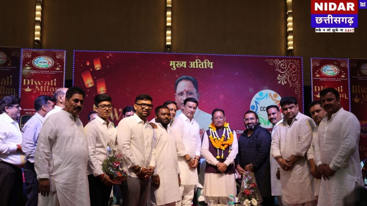दिव्यांग बच्चों संग मनमोहक दीपावली: मुख्यमंत्री और पूर्व राज्यपाल की गरिमामयी उपस्थिति में मना खुशियों का त्योहार"