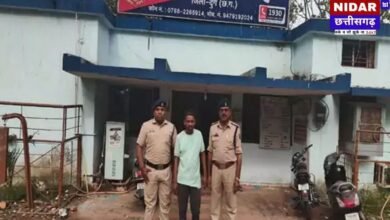 जुए की रेड से नाराज युवक ने लगाई कॉन्स्टेबल की बाइक में आग, गिरफ्तार