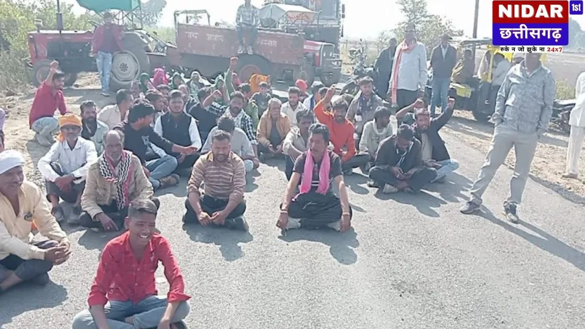 खुरई-राहतगढ़ रोड पर चक्काजाम: अवैध शराब से त्रस्त ग्रामीणों का फूटा गुस्सा, सड़क पर उतरे लोग