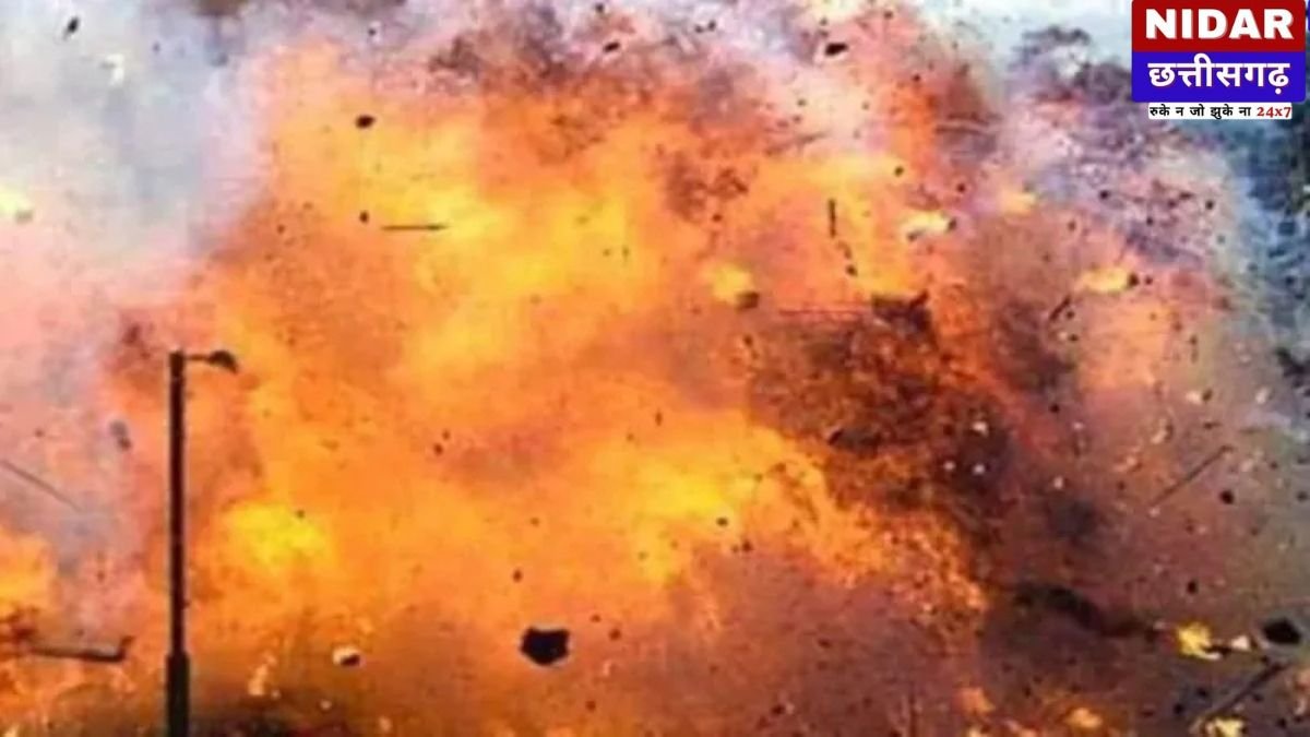 Pakistan Terror Attack: पेशावर में सेना के ठिकाने पर बड़ा आतंकी हमला, 5 सैनिकों की मौत; इलाके में भीषण गोलीबारी जारी