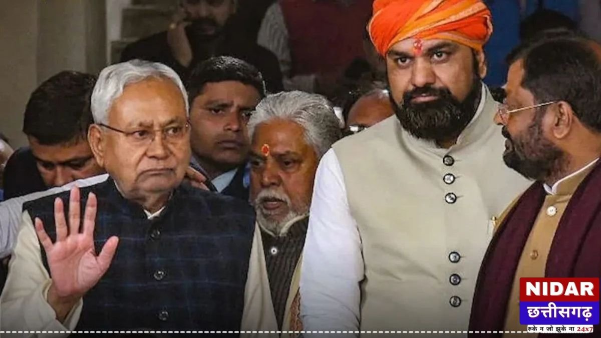 Bihar Portfolio Allocation: 20 साल में पहली बार नीतीश ने छोड़ा गृह विभाग, सम्राट चौधरी बने गृह मंत्री, लेकिन 'असली पावर' अब भी CM के पास