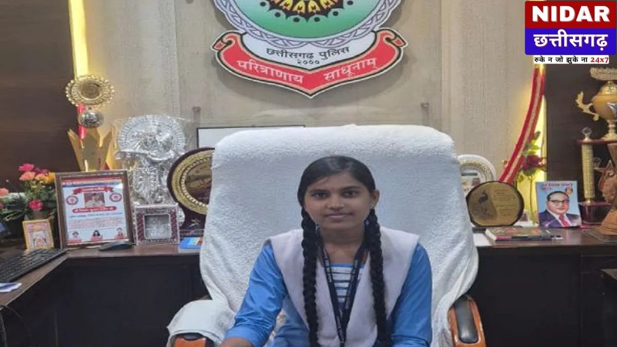  15 मिनट के लिए 'लेडी सिंघम' बनी 12वीं की छात्रा, कुर्सी संभालते ही दिए ऐसे आदेश कि पुलिस महकमे में मच गई हलचल