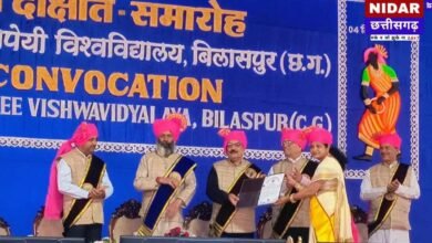 जगदलपुर की ऋचा श्रीवास्तव को मिली PhD: 'मनरेगा' पर शोध कर हासिल की डॉक्टरेट, बस्तर का मान बढ़ाया