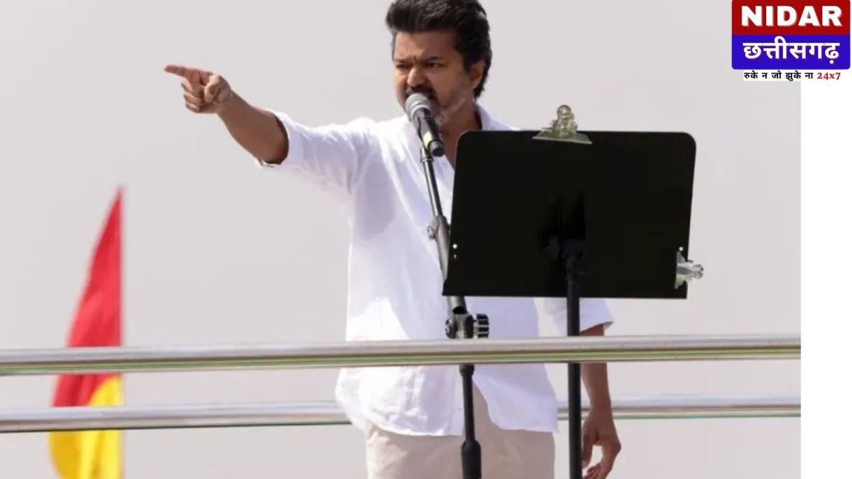 Thalapathy Vijay Politics: क्या थलपति विजय बनेंगे तमिलनाडु के नए 'किंग'? फिल्मी स्टाइल में भरी हुंकार, BJP और DMK को दी सीधी चुनौती