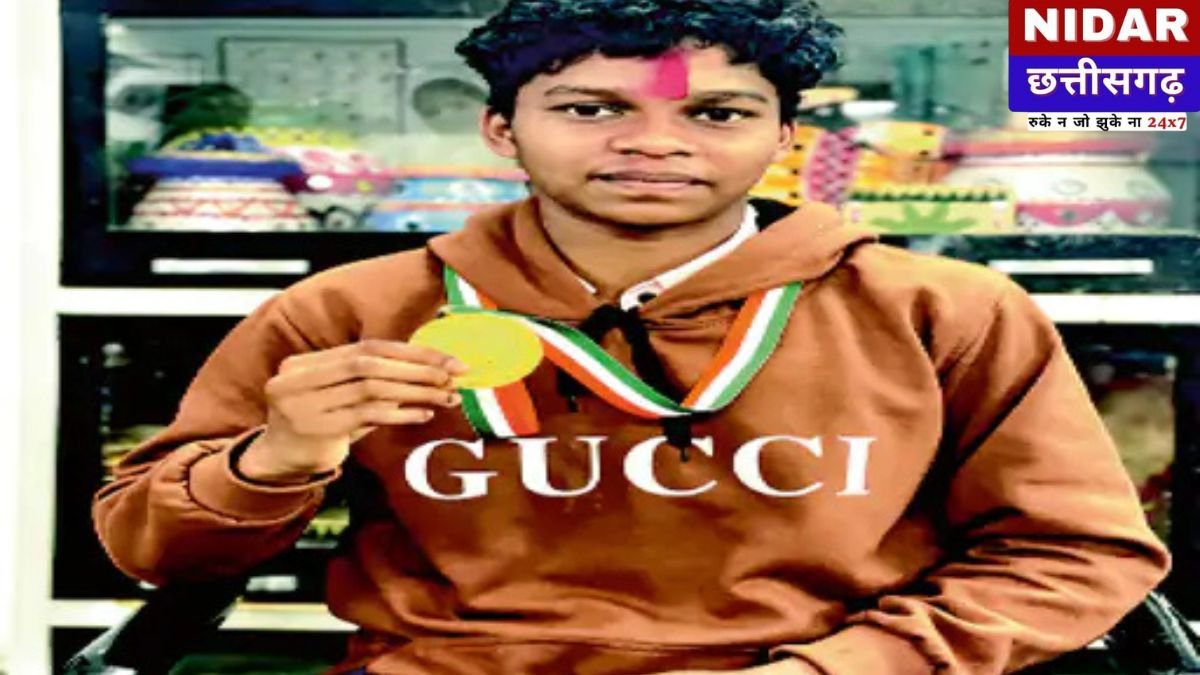 Yogita Mandavi Story: बस्तर की 'धाकड़' बेटी योगिता मंडावी: अनाथ होने से लेकर राष्ट्रपति भवन तक का सफर, संघर्ष देख भर आएंगी आंखें