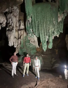 Bastar Tourism Update: बस्तर की नई खोज: जल्द खुल रही है रहस्यमयी 'ग्रीन गुफा', प्रकृति का यह अनोखा नजारा देख दंग रह जाएंगे आप