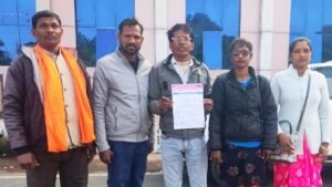  सूरजपुर न्यूज़: केतका जंगल में अवैध उत्खनन का काला खेल, स्कूल के पास दर्जनों क्रेशर से घुट रही देवपुर की सांसें