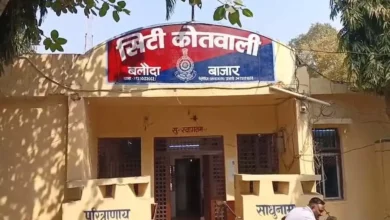 Balodabazar, Chhattisgarh News: Headline: Balodabazar Honey Trap Case: पुलिस की फाइलों में 'फरार', शहर में सरेआम! आखिर 1.5 साल बाद भी क्यों आज़ाद है संकेत शुक्ला?