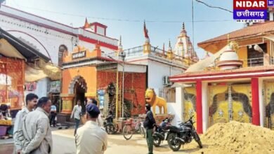 Danteshwari Temple Robbery: मां दंतेश्वरी मंदिर में बड़ी चोरी! सोने का लॉकेट और अष्टधातु की मूर्तियां ले उड़े नकाबपोश चोर, CRPF कैंप के पास मची खलबली