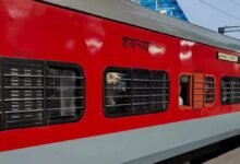 Indian Railways News: ट्रेन में यात्रियों से वसूली करने वाले 4 किन्नर गिरफ्तार, Rail Madad App की शिकायत पर RPF का बड़ा एक्शन