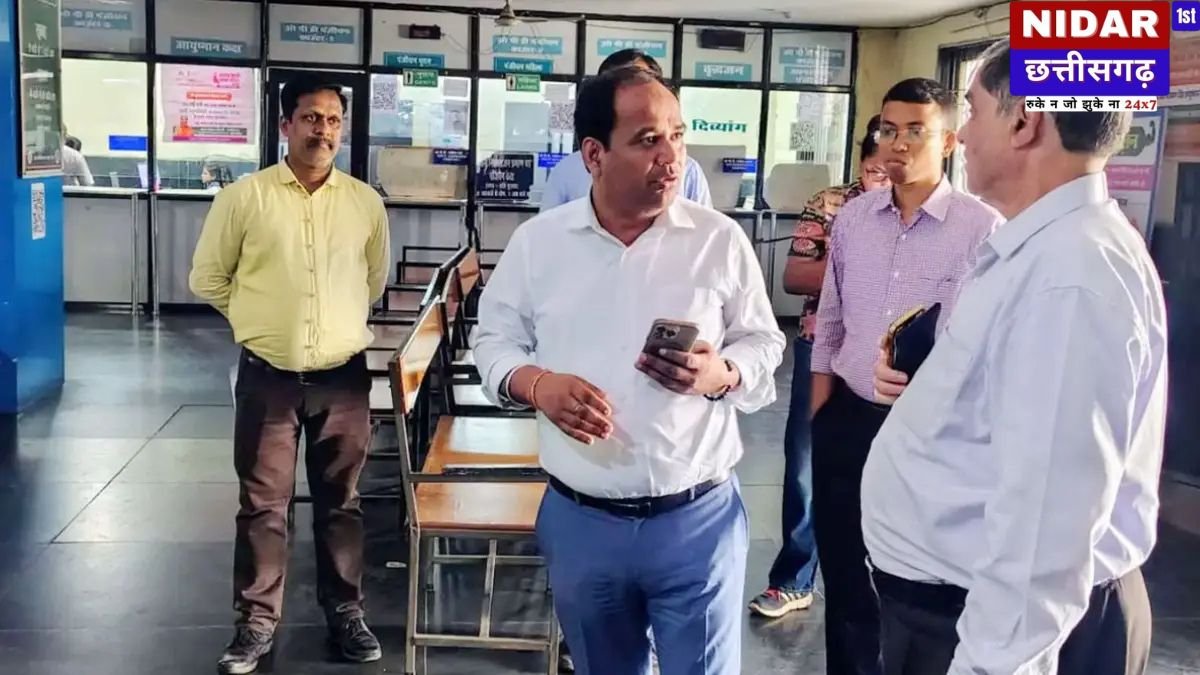 रायपुर जिला अस्पताल में कलेक्टर का औचक निरीक्षण: लापरवाही पर गिरी गाज, सिविल सर्जन को नोटिस और कर्मचारी की वेतन वृद्धि रुकी