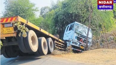 कवर्धा में भीषण सड़क हादसा: पिता की मौके पर ही मौत, बेटा रायपुर रेफर; जिले में बढ़ते एक्सीडेंट्स ने बढ़ाई चिंता