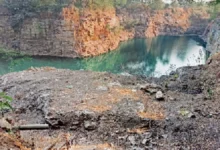 Raipur Mining Action: Big Action in Raipur! 6 Limestone Mines पर गिरी गाज, ₹1 करोड़ की रॉयल्टी डकारने वाले संचालकों की खैर नहीं!