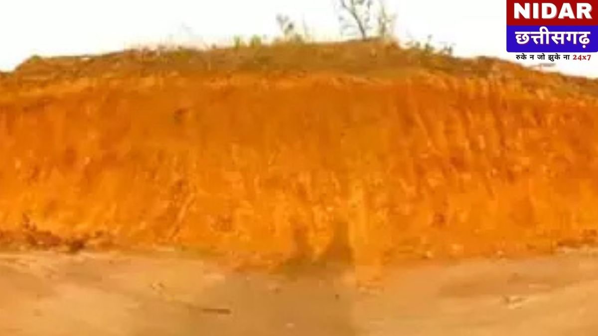 Bilaspur News: लक्षनपुर में कोटवार का 'मुरुम साम्राज्य', Collector तक पहुंची शिकायत; जानें क्या है पूरा मामला