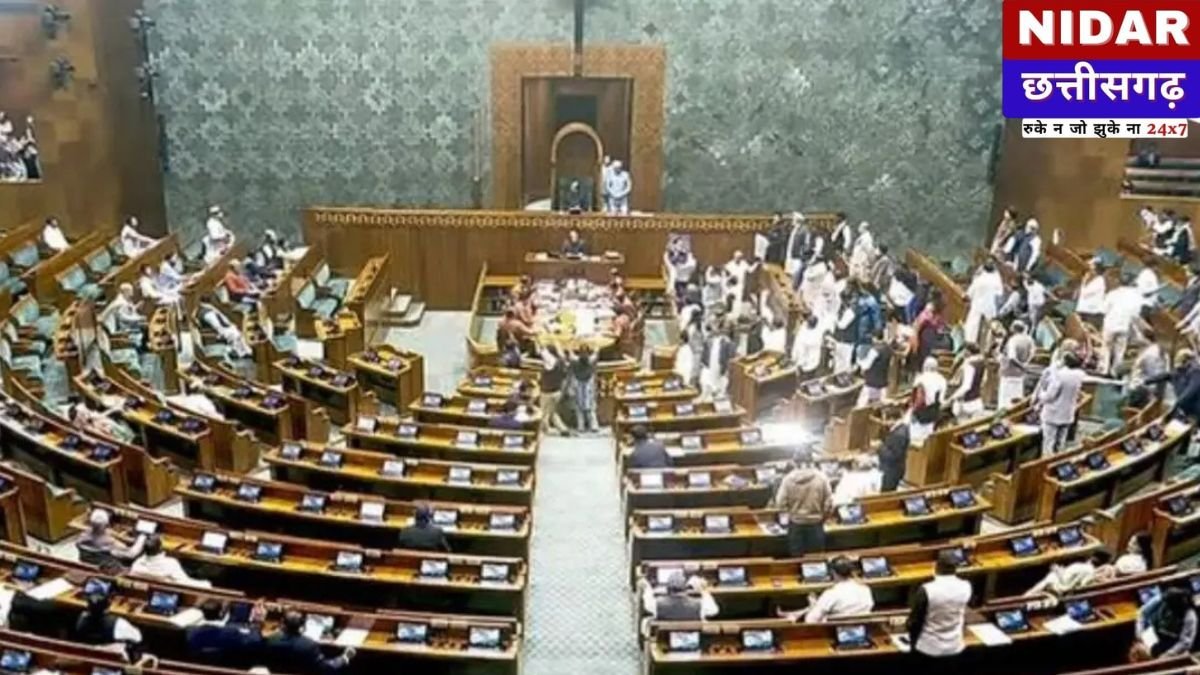 Modi Government's Midnight Masterstroke: Women Reservation Act 2023 लागू, 2029 में दिखेंगी 270+ महिला सांसद!