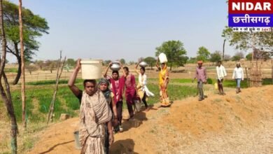 "Women collecting dirty water from Dhodhi in Sundarpur village, Korea district."