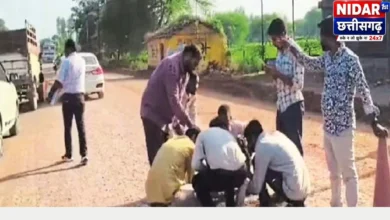 दो सड़कों की गुणवत्ता जांच, डामर के सैंपल लैब भेजे गए