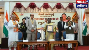 रायपुर में राष्ट्रपति मुर्मु ने जारी किया माता हासी देवी का 200 रुपये का स्मारक सिक्का